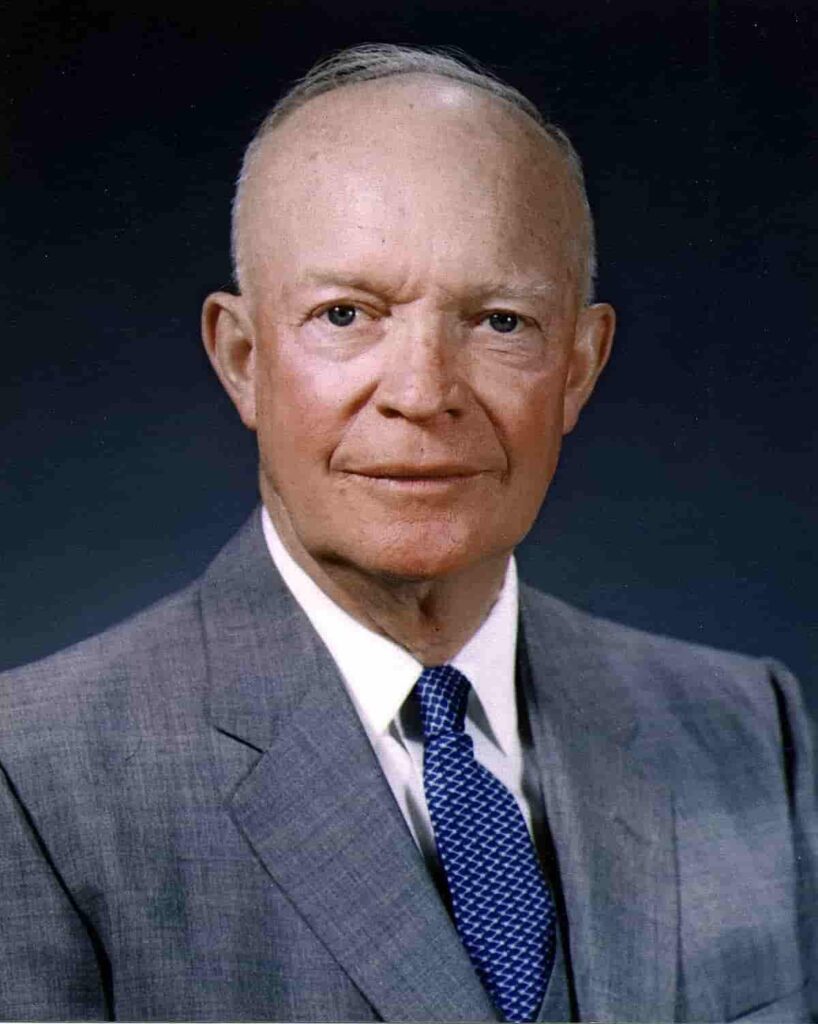Dwight Eisenhower has an oval face shape.