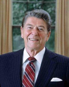 Ronald Reagan possesses a rectangle face.