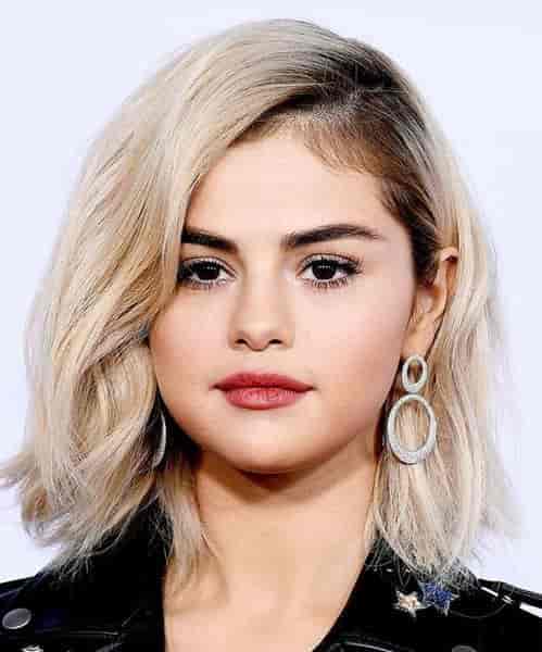 Selena Gomez is an example of a person with rounded face shape.